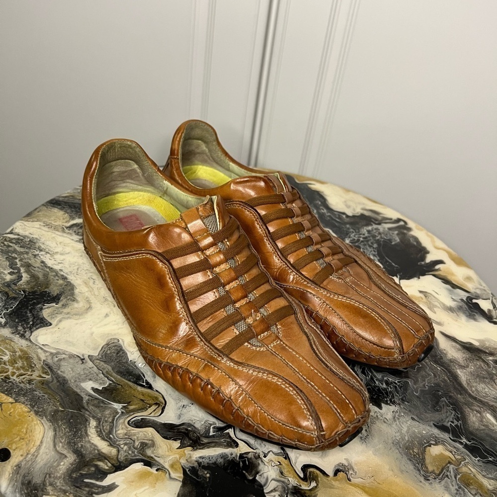 Pikolinos Fuencarral Leather slip on sneaker 40